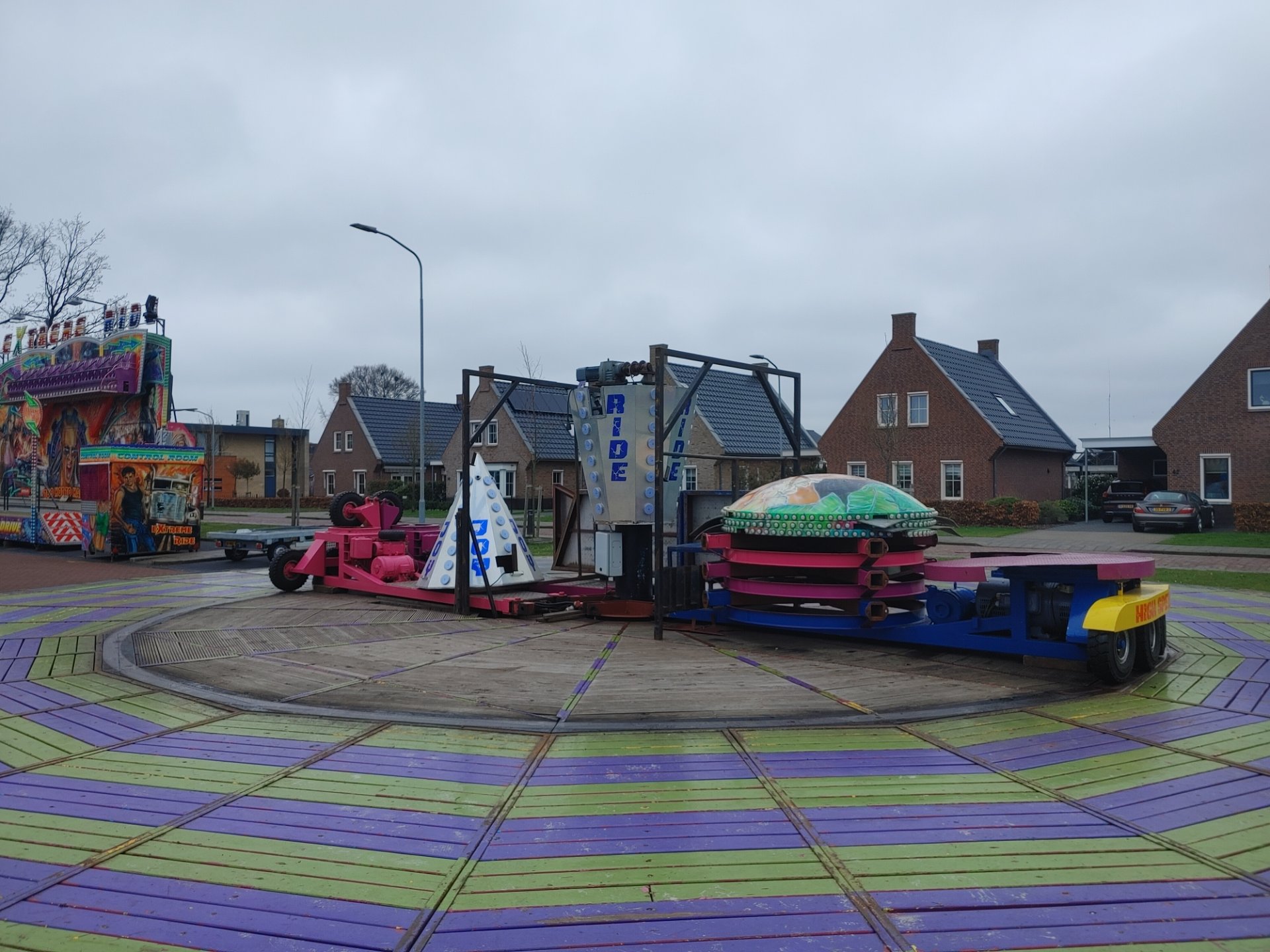 Klazienaveen Opbouw